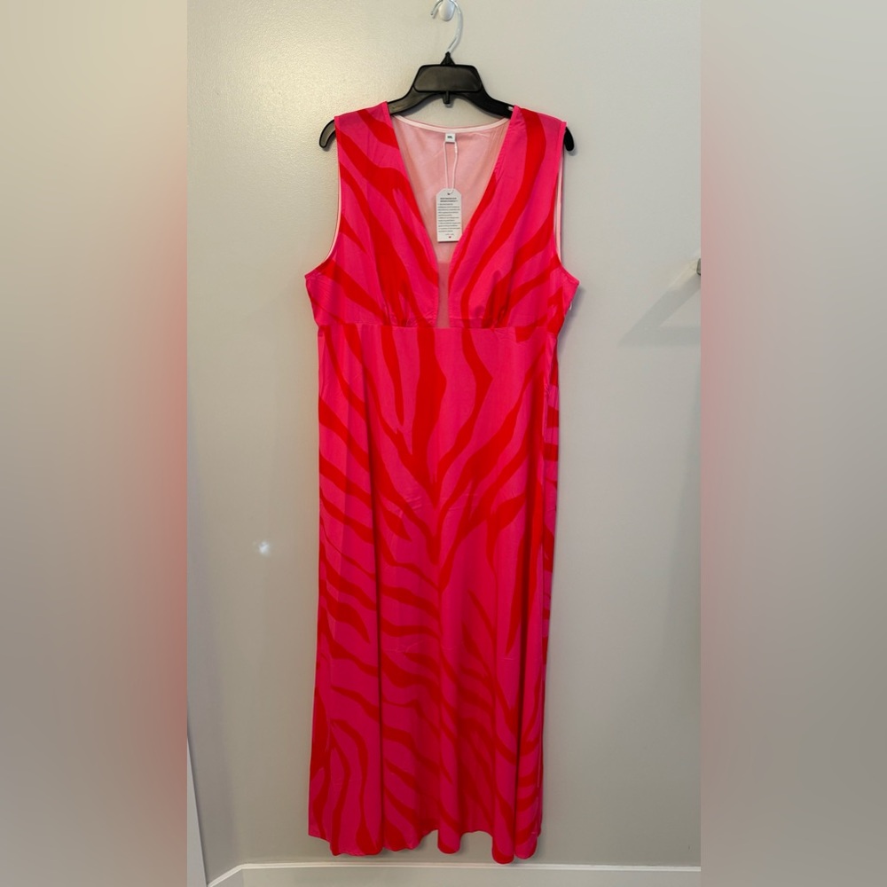 Women’s Sleeveless Dress - Size XXL - Pink and Red
